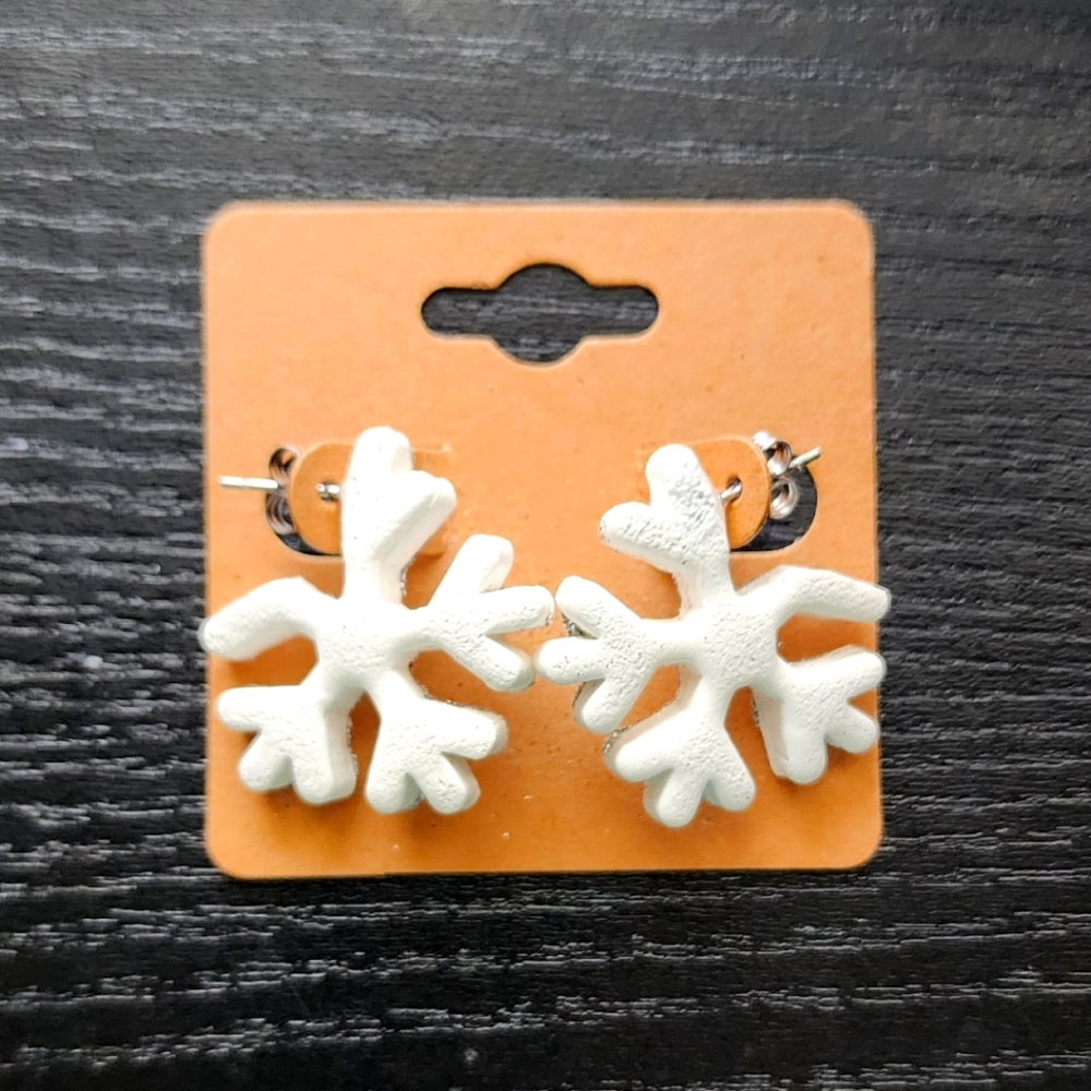 White or Silver Glitter clay hoop style snowflake earrings ❄️